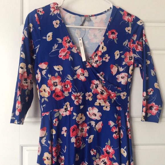 Floral blue maternity dress - Picture 3 of 3